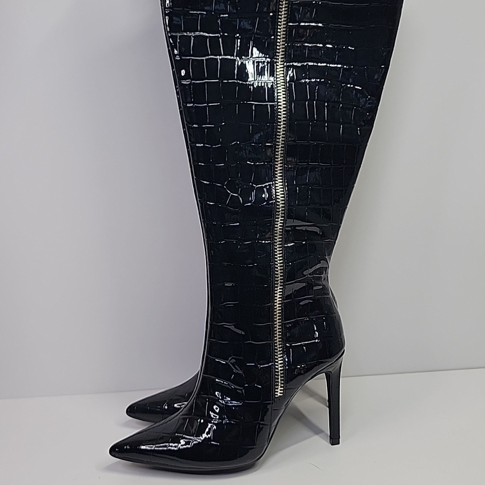 INC NEW IN BOX KNEE-HIGH EXTRA WIDE CALF BOOTS Sz 7.5